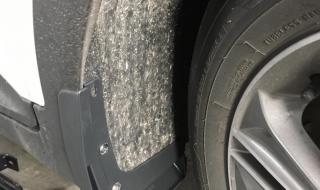 两个男孩子开车声音